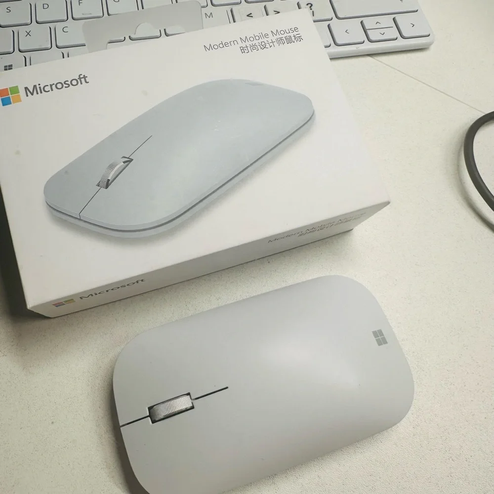 Microsoft Surface Mobile Mouse (Silver)